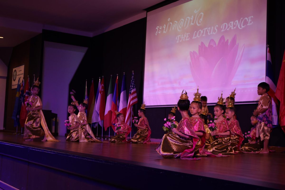NIS celebrates its Thai culture