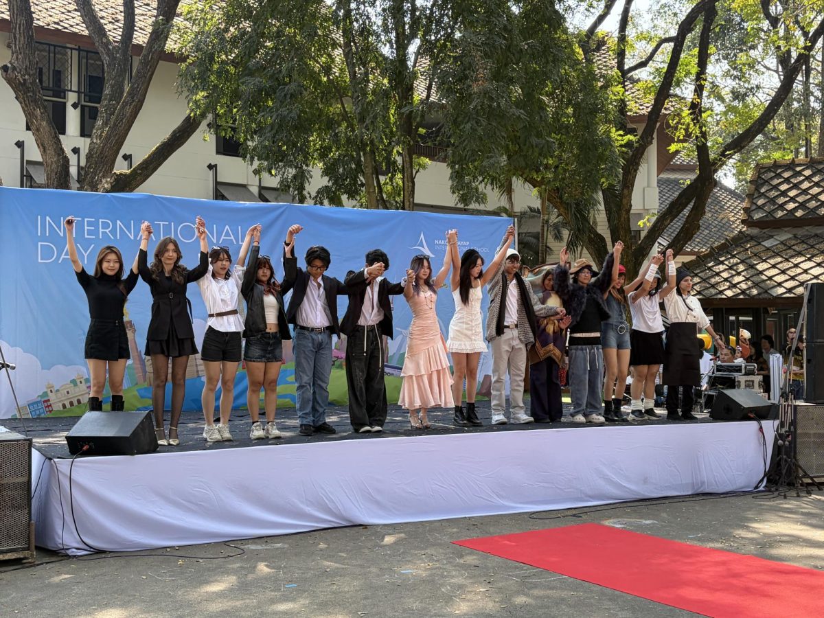 Seniors take their bow ... from fashion to graduation, the final stretch is here!