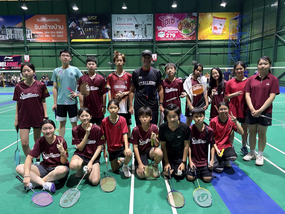 CMAC badminton team photo